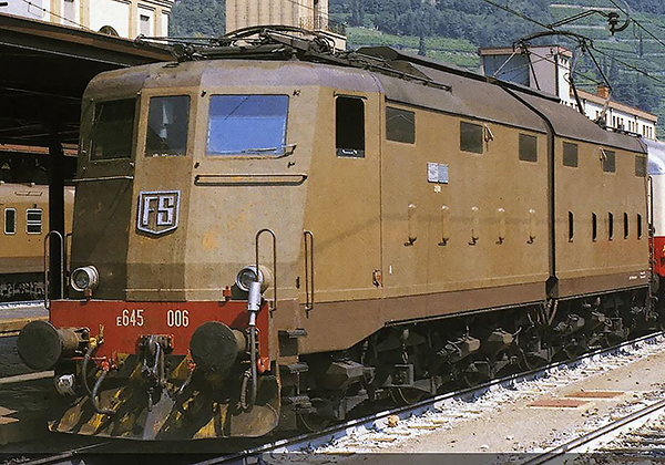 Rivarossi HR2933S - Italian Electric Locomotive E 645 of the FS (Sound)