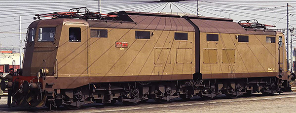 Rivarossi HR2936 - Italian Electric Locomotive E 645 of the FS