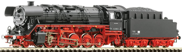 Roco 36019 - German Steam Locomotive BR 44 of the DR