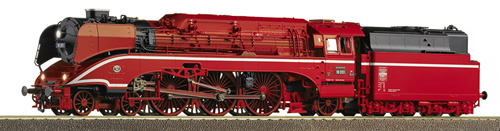 Roco 36028 - Steam Locomotive BR 18 201 DB AG in red paint Sound