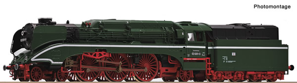 Roco 36035 - Steam locomotive 02 odf the DDR
