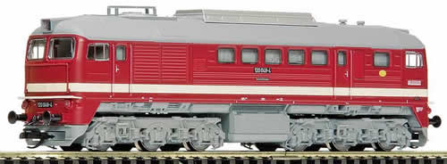 Roco 36230 - Diesel Locomotive BR 120