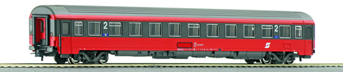 Roco 44666 - Austrian 2nd Class Passenger Carriage of the OBB