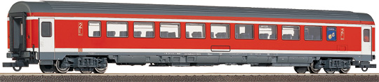 Roco 45049 - 2nd Class Suburban Coach w/ Snackpoint  DISCONTINUED