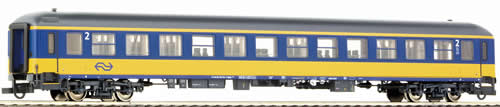 Roco 45144 - 2nd Class Passenger Train Wagon ICL