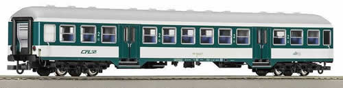 Roco 45883 - 2nd class passenger car for commuter traffic