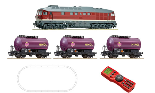 Roco 51271 - German Digital Starter Set: Diesel Locomotive BR 132 & freigth train of the DR