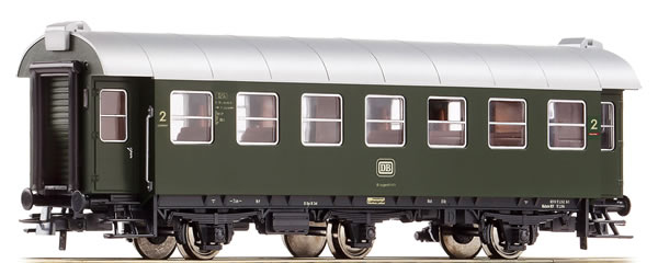 Roco 54291 - German 2nd Class Passenger Carriage of the DB