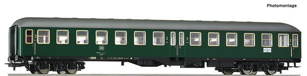 Roco 54462 - German 2nd class high capacity coach of the DB