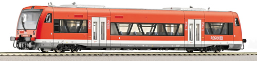 Roco 63180 - Diesel Railcar BR 650 Regio Shuttle         