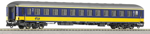 Roco 64321 - 2nd class passenger carriage type ICK, NS