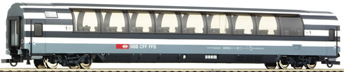 Roco 64398 - Swiss 1st Class Panorama Wagon of the SBB