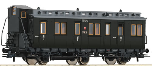 Roco 64447 - 2nd class compartment car, PKP