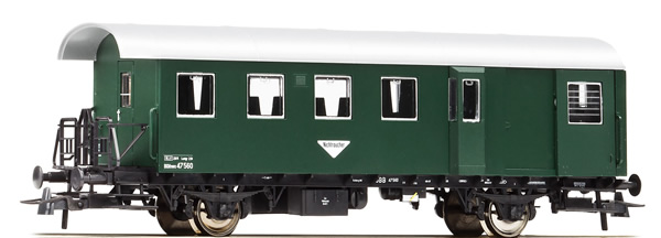 Roco 64482 - Austrian Ribbed Half Passenger and Half Luggage Car of the OBB