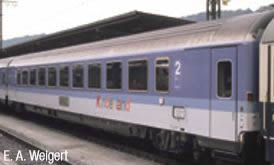 Roco 64926 - 2nd Class Express Train Wagon, DB