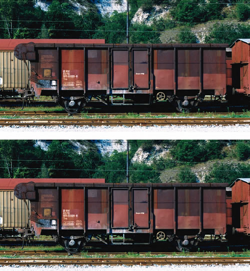 Roco 66167 - 2 Piece Set #2: Roller Shutter Freight Wagon