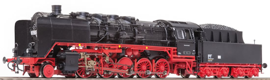 Roco 72176 - German Steam Locomotive 50 1002 of the DR