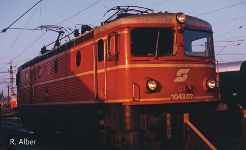 Roco 72361 - Austrian Electric Locomotive Rh 1043 of the OBB (DCC Sound Decoder)