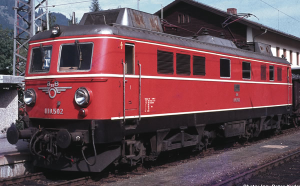 Roco 72372 - Austrian Electric Locomotive 1110.502 of the ÖBB