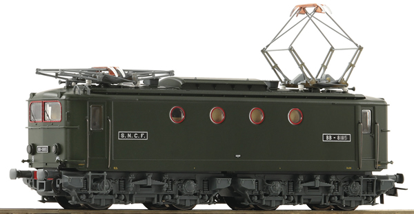 Roco 73051 - Franch Electric Locomotive BB 8100 of the SNCF               