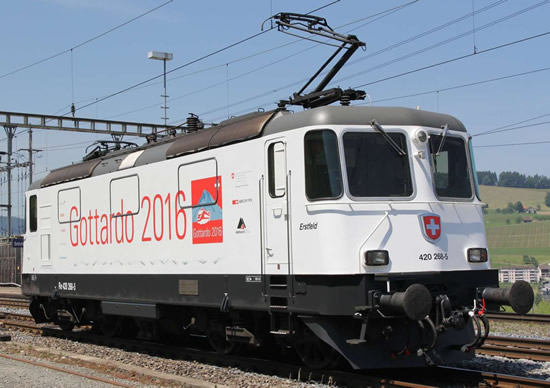 Roco 73253 - Swiss Electric Locomotive 420 268 „Gottardo“ of the SBB (DCC Sound Decoder)