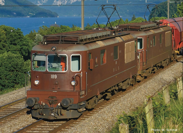 Roco 73819 - Electric locomotive Re 4/4, BLS