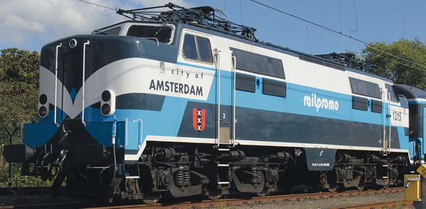 Roco 73835 - Electric Locomotive 1215 Railpromo (Sound)
