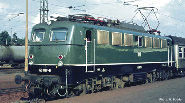 Roco 73849 - German Electric locomotive class 140 of the DB (DCC Sound Decoder)