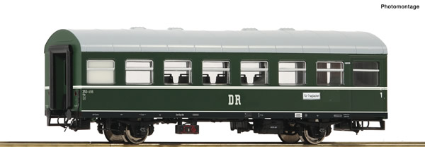 Roco 74461 - German Passenger Car “Rekowagen” of the DR