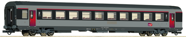 Roco 74543 - 2nd Class Open Seating Car Corail    