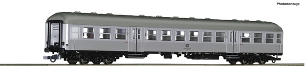 Roco 74588 - 2nd class commuter coach