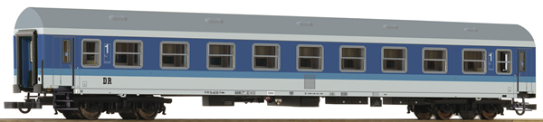 Roco 74818 - 1st Class Fast Train Coach 