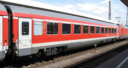Tillig 01657 - 2pc Passenger Coach Set Munich-Nuremberg Express 2  of the DB AG