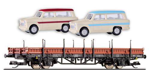 Tillig 501221 - DR Stake Car with two Trabant Vehicles