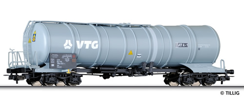 Tillig 76582 - 4-axle Tank Car VTG for Jet Fuel