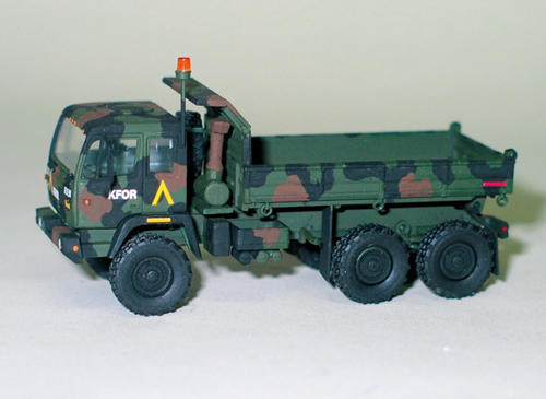 Trident 81006 - M1090 Dump Truck US Army