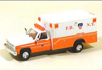 Trident 90140 - Chevy FDNY Ambulance