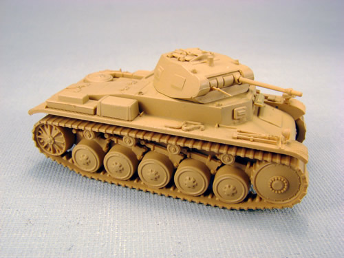 Trident 90332 - Tank SdKfz121 Ausf C Sand