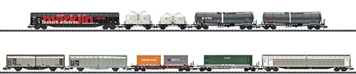 Trix 15074 - Modern Railroading Display Set with 10 Freight Cars