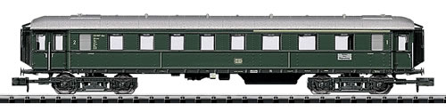Trix 15723 - (SALE)Fast Train Passenger Car 1/2 cl