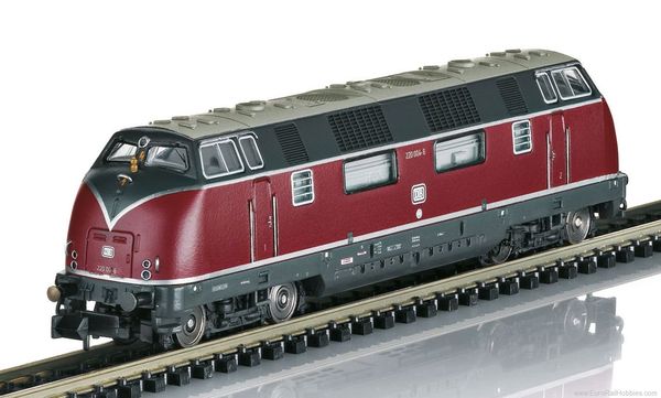 Trix 16226 - German Diesel Locomotive Class 220 of the DB (Sound Decoder)