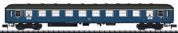 Trix 18401 - German Express Train Passenger Car Type A4üm-63 of the DB
