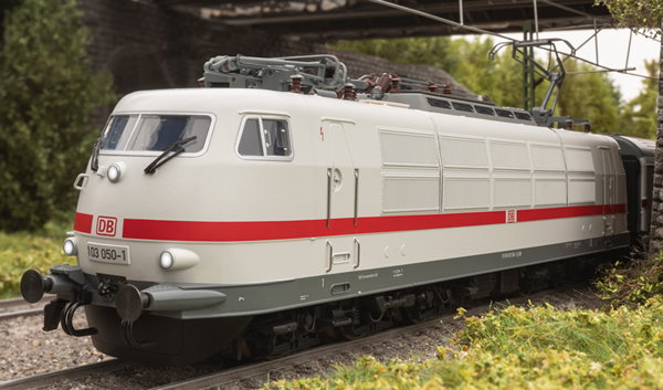 Trix 25050 - German Electric Locomotive Class 103.1 of the DB AG (DCC SOund Decoder)