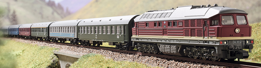 TRIX N 16234 Locomotive diesel série 132 article neuf 