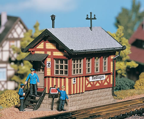 Vollmer 5730 - Crossing shed kit