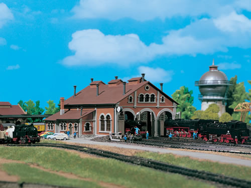 Vollmer 7609 - 3-Stall engine shed